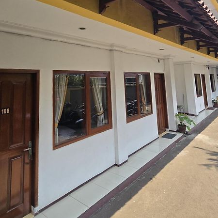Hotel Maxim Kwitang Jakarta Extérieur photo