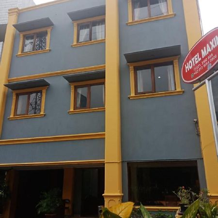 Hotel Maxim Kwitang Jakarta Extérieur photo