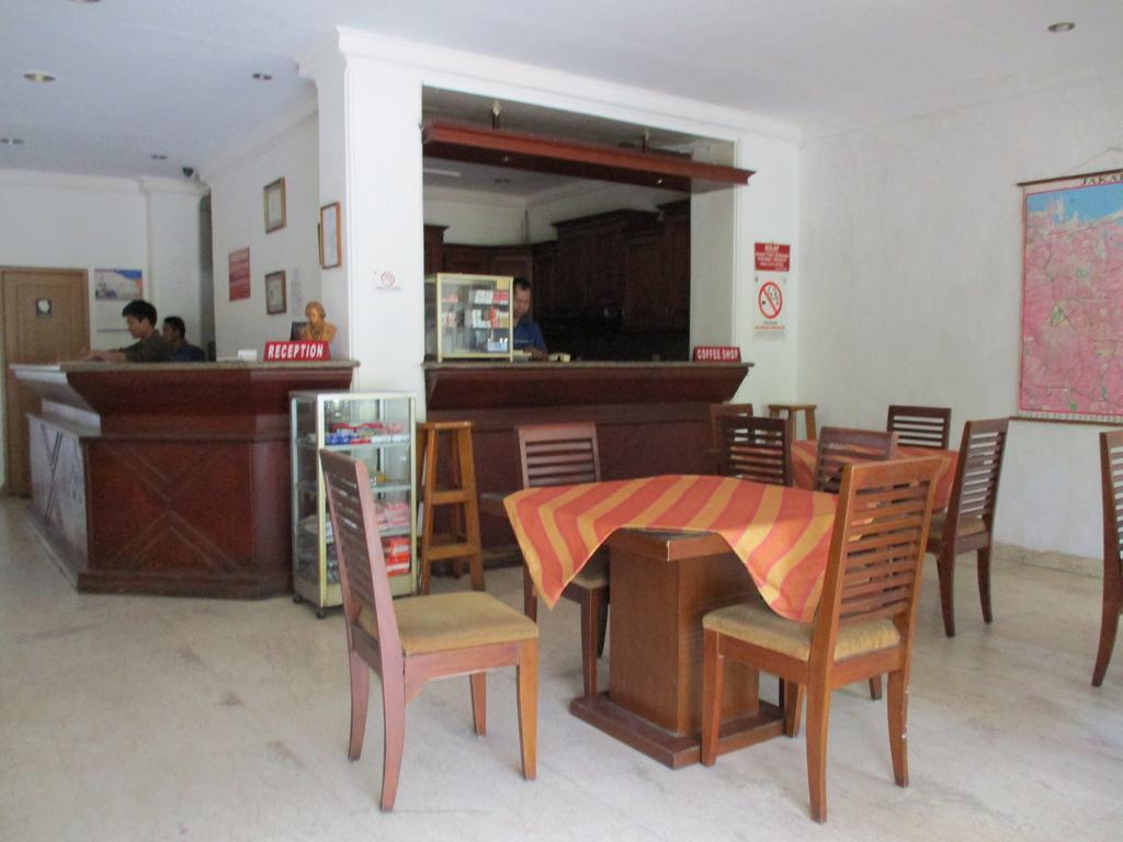 Hotel Maxim Kwitang Jakarta Extérieur photo