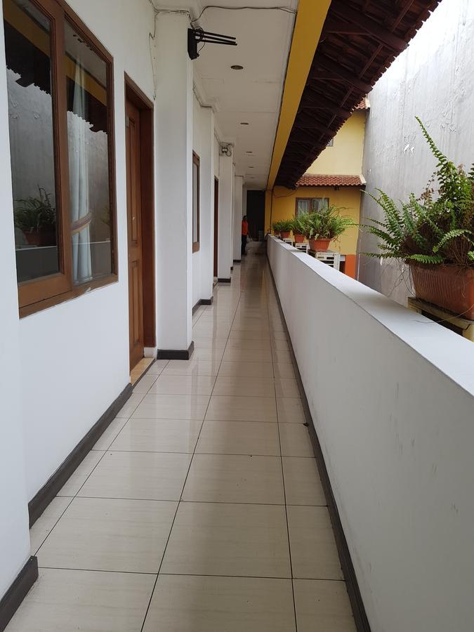 Hotel Maxim Kwitang Jakarta Extérieur photo
